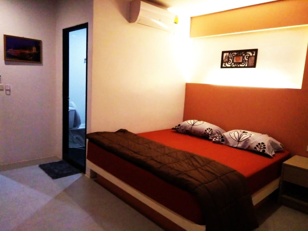 In Phuket House Ξενοδοχείο Εξωτερικό φωτογραφία