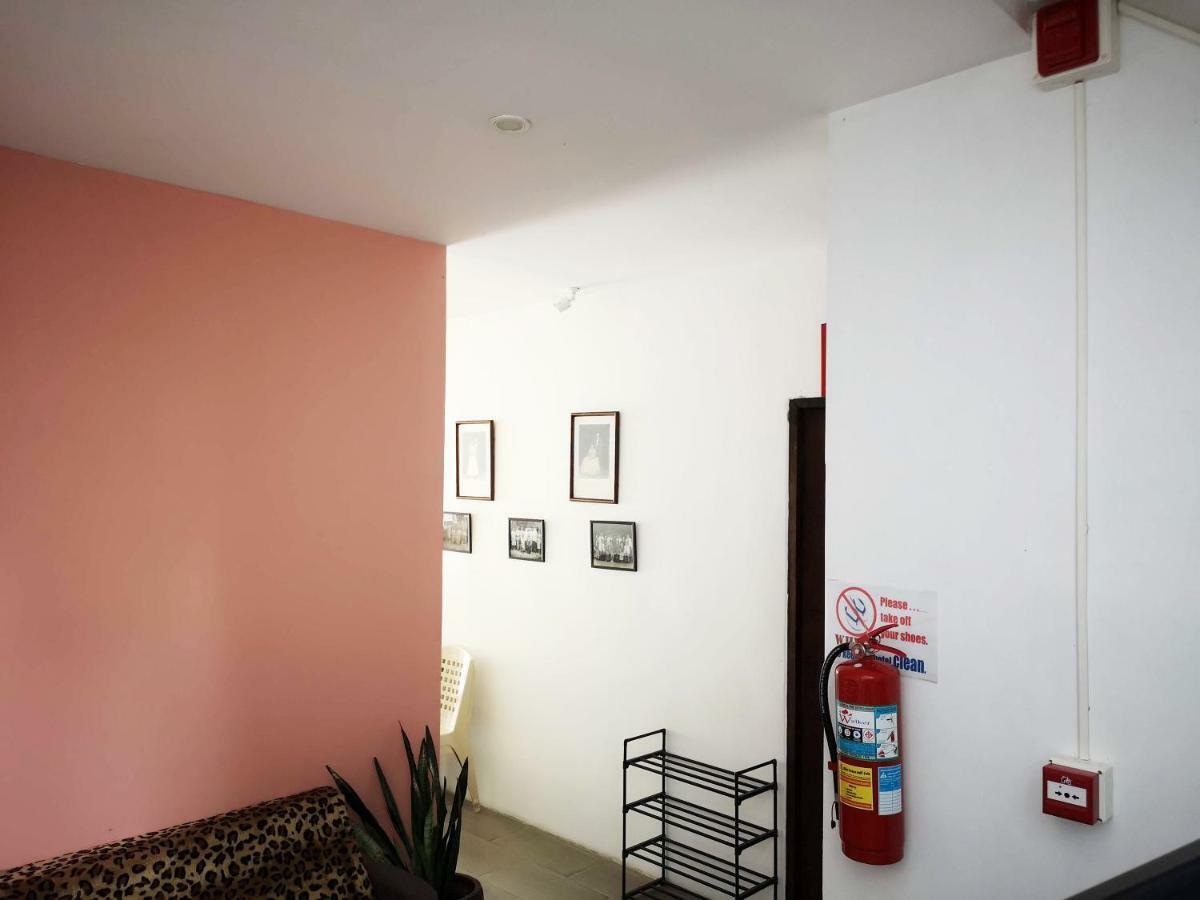In Phuket House Ξενοδοχείο Εξωτερικό φωτογραφία